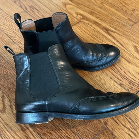 Fratelli Rossetti black leather Chelsea wingtip booties. Size 37 (US 7) - Picture 5 of 5